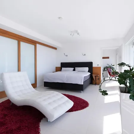 Furx 13 - Designhaus Mit Sauna&panoramablick, 8 Personen Ferienhaus Batschuns